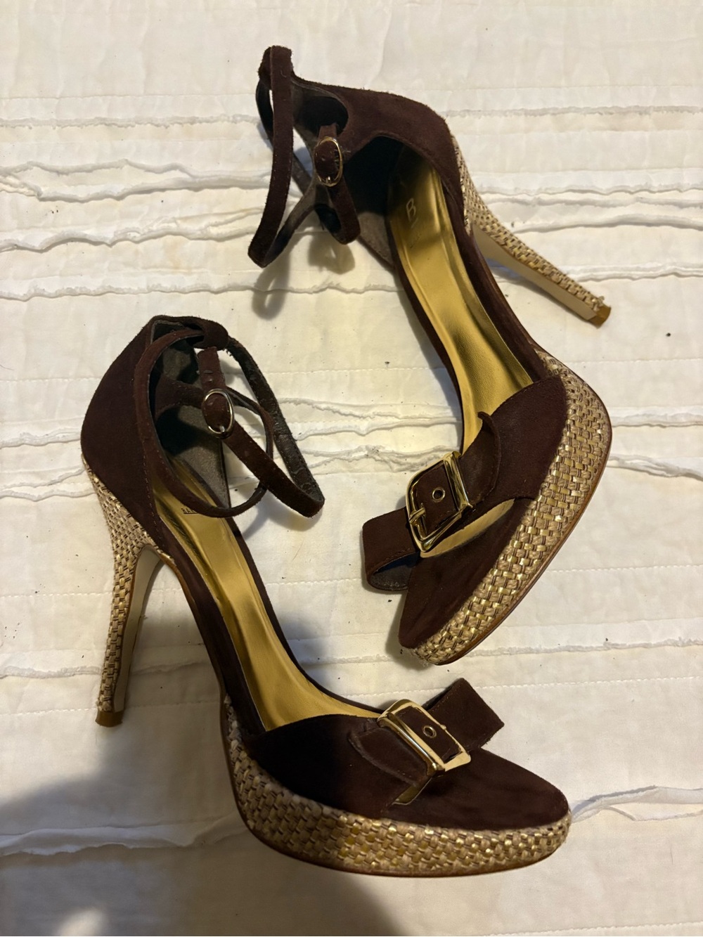Vintage bakers brown, gold, & straw heels